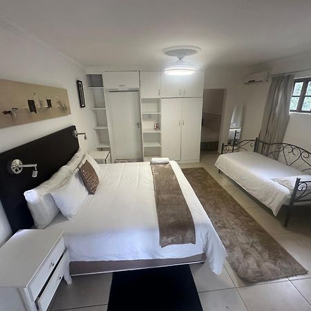 Caribe Accommodation And Conferences Pietermaritzburg Eksteriør bilde