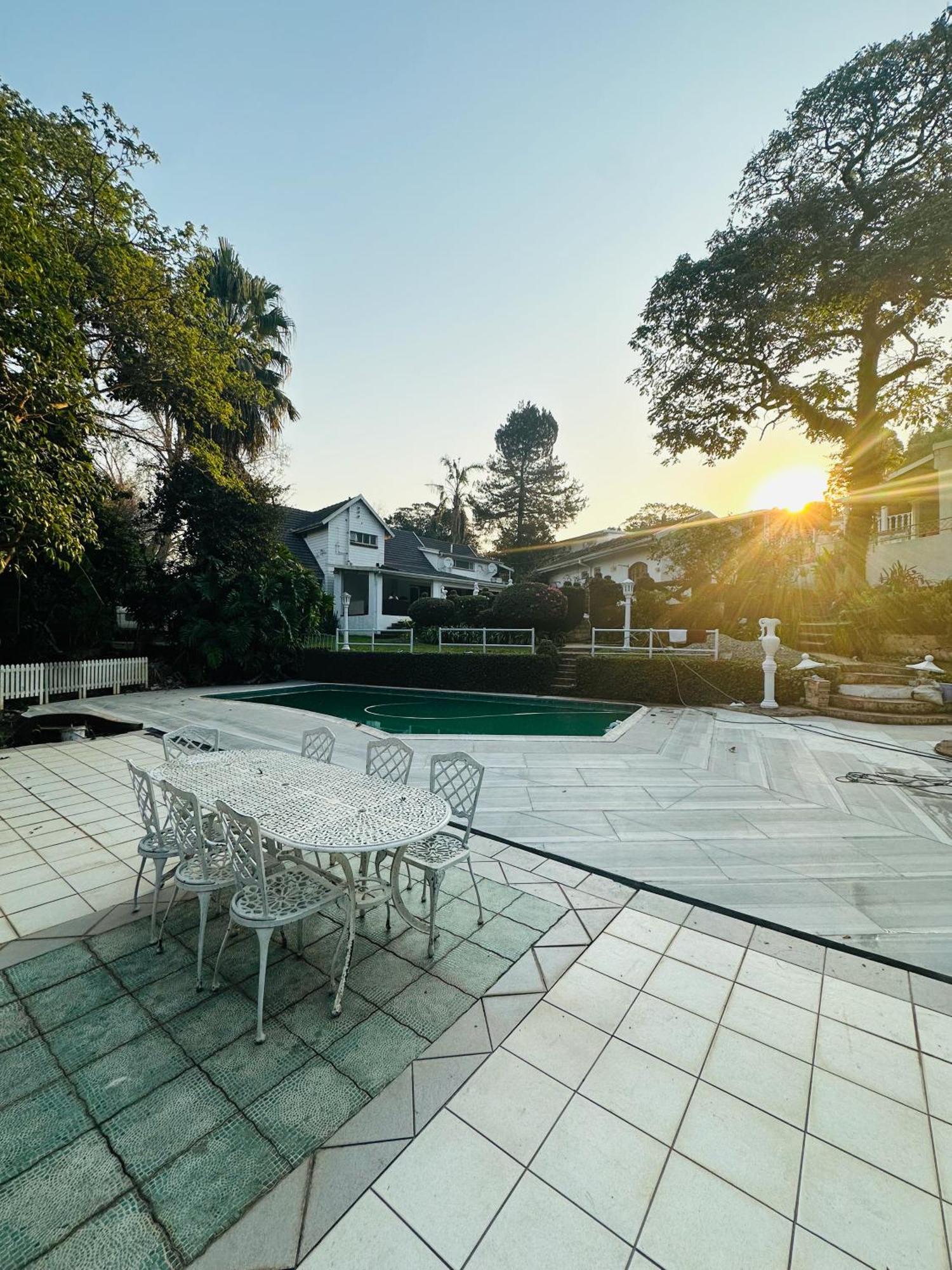 Caribe Accommodation And Conferences Pietermaritzburg Eksteriør bilde
